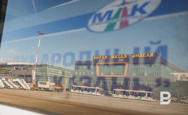 Двух пассажиров вернувшегося рейса Казань — Анталья госпитализировали