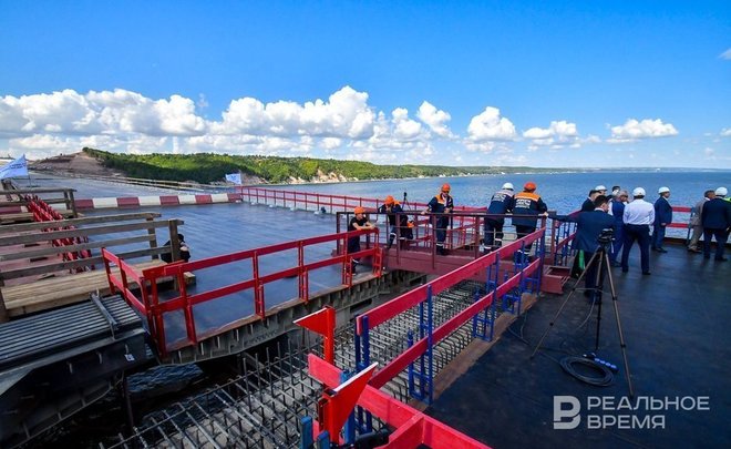 Итоги дня: завершение надвижки моста на М-12, задержание мэра Димитровграда, умер Леонид Володарский