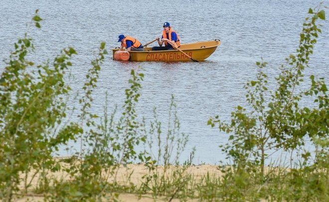 Научный теплоход «Биолог» сняли с мели в Татарстане
