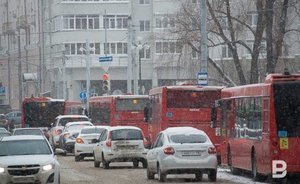 В Казани предложили снимать с рейсов автобусы для перевозки эвакуированных школьников