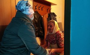 Нефтехимики в период пандемии доставляют на дом продуктовые наборы ветеранам ВОВ и труженикам тыла