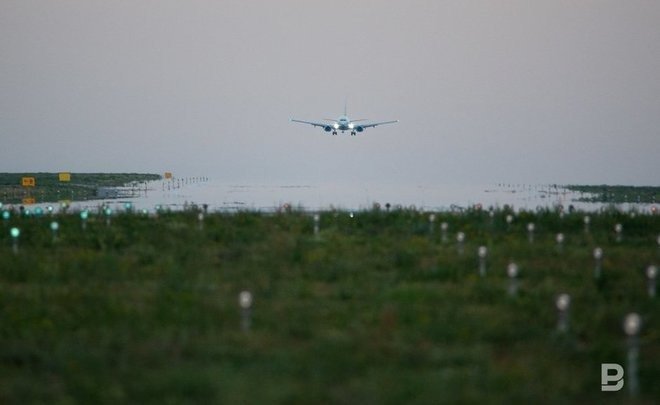 Самолет авиакомпании Flydubai загорелся при взлете в аэропорту Катманду