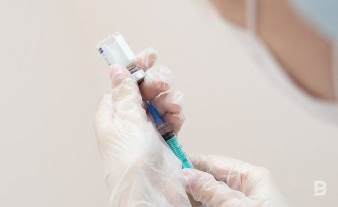 В России около 200 тыс. доз вакцины «ЭпиВакКорона» вышло в гражданский оборот