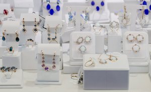 Самым популярным украшением среди жительниц Казани в 2023 году стали серьги