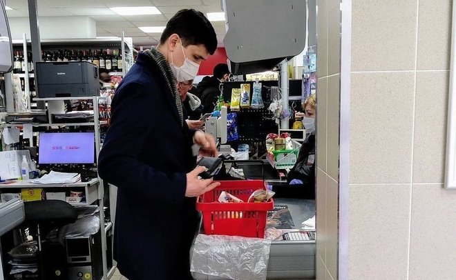 Казанская мэрия обвинила в отсутствии сахара в магазинах «спекулянтов» и «недобросовестных предпринимателей»