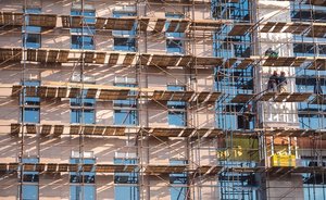 В Набережных Челнах на стройке разбился 20-летний студент