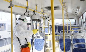 Минниханов поручил особо следить за продуктовыми магазинами, общественным транспортом и детсадами