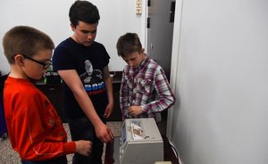 В 2021 году школьники в России в среднем зарабатывали больше выпускников колледжей