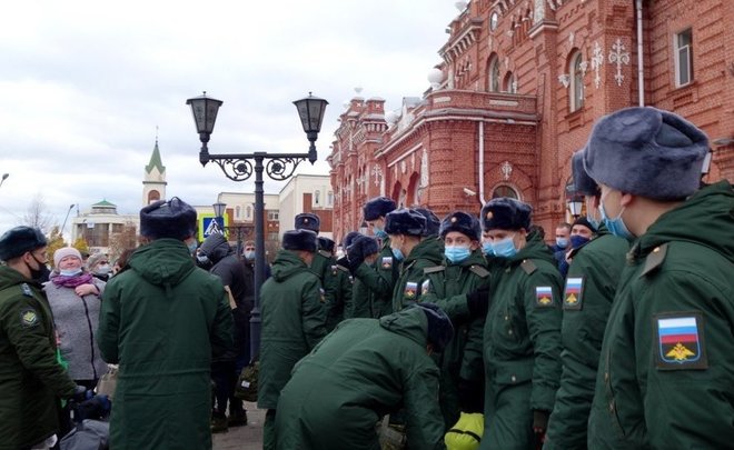 Зампрокурора РТ утвердил обвинение признавшимся в даче взяток за освобождение от призыва