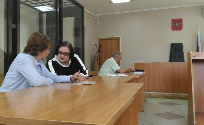 Адвокат Даутовой попросил суд оставить ее на свободе