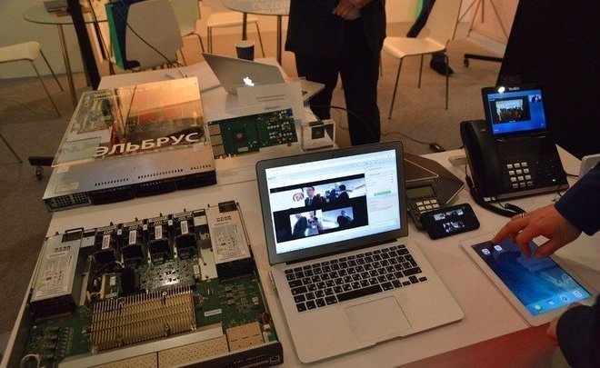 Минобрнауки РФ рекомендовало возобновить дистанционную учебу в вузах с 6 апреля