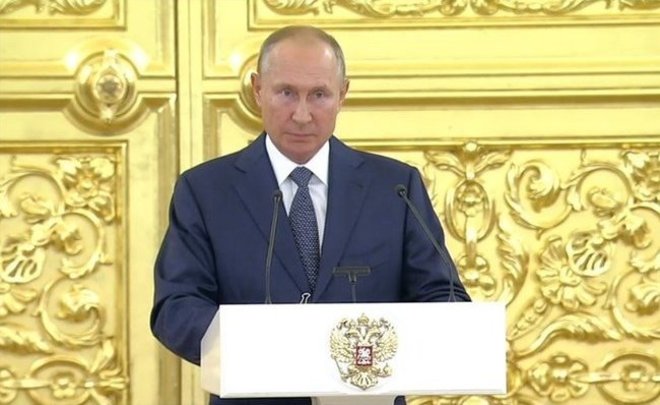 Путин подписал закон о повышении НДФЛ для россиян с доходами выше 5 млн рублей