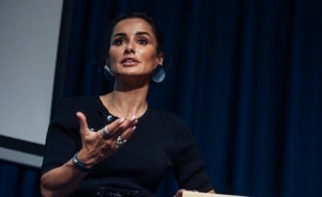 Канделаки обвинила Слуцкого в «женской склочности» из-за его слов в эфире Первого канала