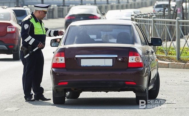 Госдума вводит временный запрет сдавать на права после вождения в пьяном виде