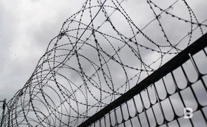 Бывшего сотрудника свияжской колонии обвинили в проносе телефонов