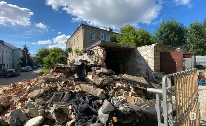 В Казани снесут еще ряд самовольно установленных торговых объектов и гаражей