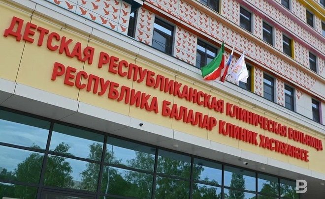 Врачи ДРКБ спасли младенца с врожденным пороком развития