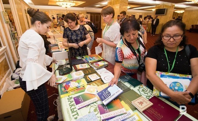 Исследование: больше половины россиян сталкивались с фальсификацией истории