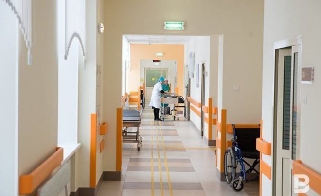 Специалисты считают пройденным пик коронавируса в России, заявил Путин
