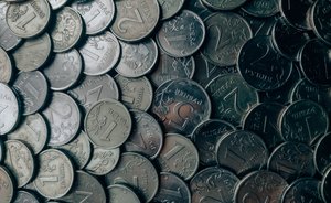 Юрист рассказал о выплате по уходу за ребенком в размере 100% от заработка