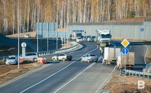 На подъезде к аэропорту Казани на пять дней ограничат движение грузовиков