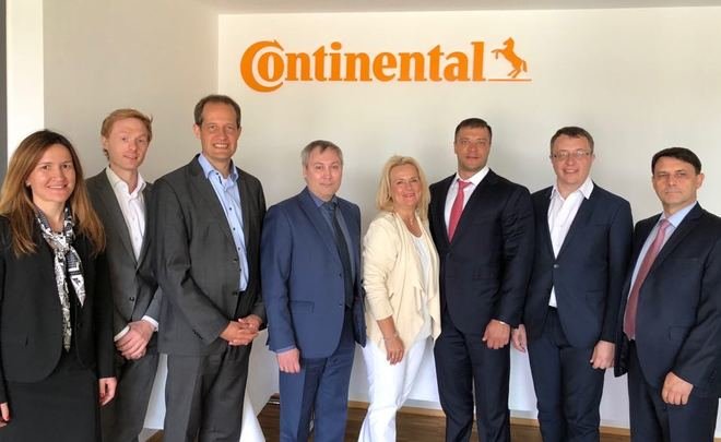 Представители НКНХ посетили Continental AG