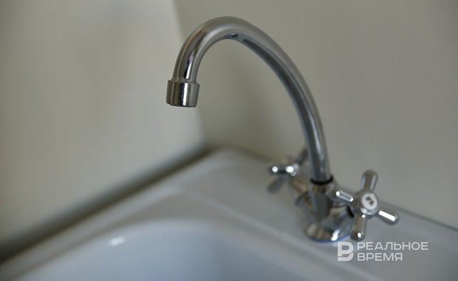 Из-за аварии нижнекамцы частично остались без воды — ее обещали дать в ближайшее время