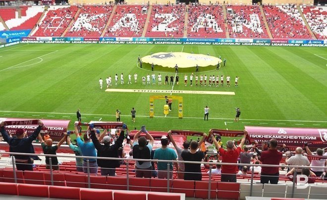 В Татарстане разрешили пускать на трибуны до 50% зрителей
