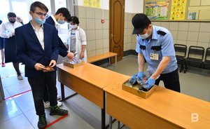 Кравцов заявил, что никаких нареканий по антитеррористической защищенности школ нет