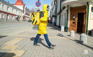 В Москве подрались курьеры «Яндекс.Еды» и Delivery Club — в драке участвовали около 30 человек
