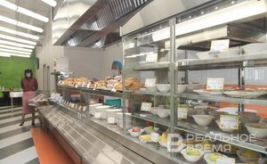 В столовых школ Казани появятся салат-бары