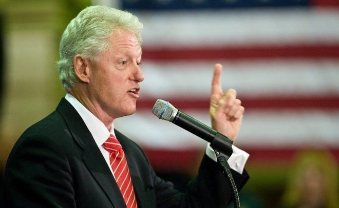 Экс-президента США Билла Клинтона, госпитализированного с заражением крови, выписали из больницы