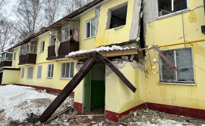 В Осиново выехали специалисты Минстроя: решается вопрос о восстановлении дома или его сносе