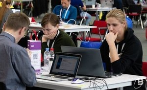 Исследование: 53% жителей Поволжья во время работы нуждаются в обезболивающих