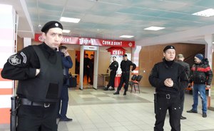 В Казани на выездном суде по делу ТЦ «Адмирал» дежурит ОМОН