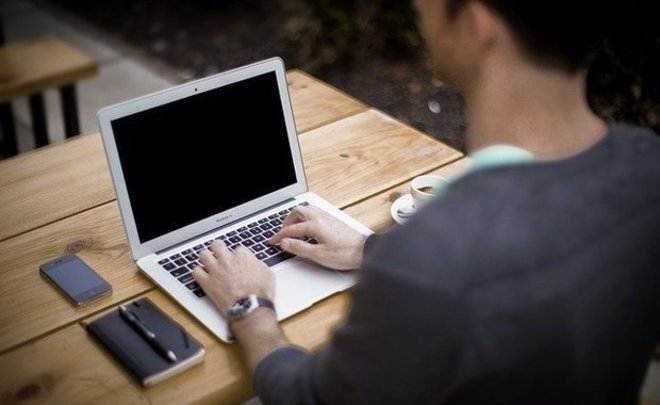 В России внесут законопроект о блокировке иностранных интернет-платформ за цензуру СМИ