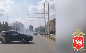 В Альметьевске наказали дрифтеров — они перекрыли дорогу в центре города