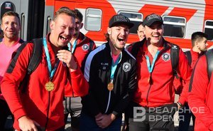 Регбисты казанской «Стрелы», выигравшие Кубок России, вернулись домой из Москвы