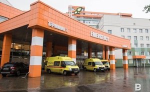 Больницы Татарстана получили еще 70 машин скорой помощи