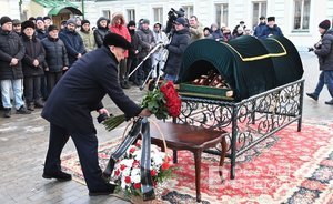 «Сегодня мы прощаемся с огромной театральной планетой»