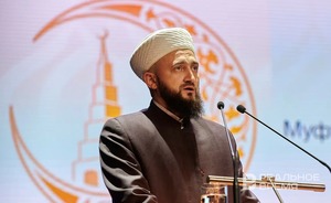 Камиль хазрат Самигуллин предложил объявить 2024 год в ДУМ Татарстана Годом семьи и халяльного образа жизни