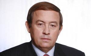 Председатель Совета директоров АО «ТАИФ» поздравил Ирека Закирова с 70-летием