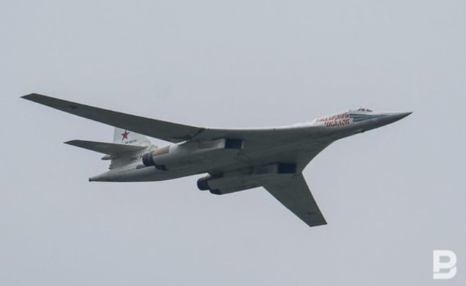 Казанские Ту-160 перелетели с Чукотки в Саратовскую область