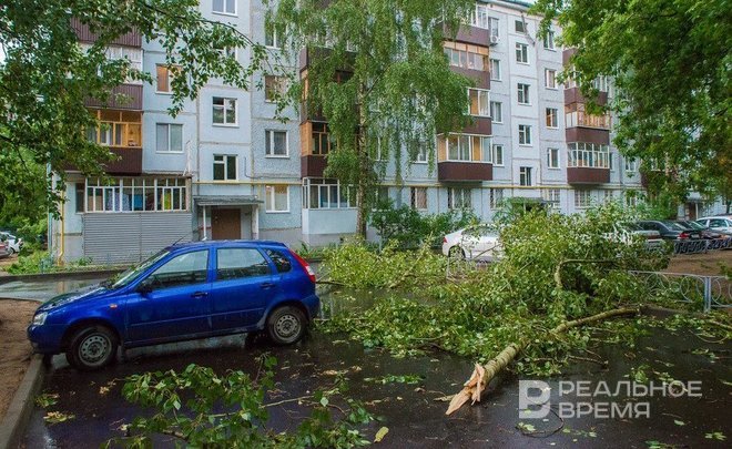 Татарстанцев предупредили о граде, сильном ветре и грозе 27 июля
