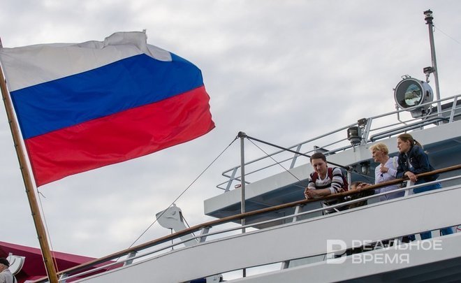 Президент России подписал закон об освобождении от НДС туроператоров внутреннего туризма