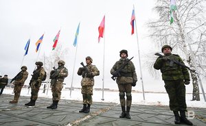 В Казахстан прибыли первые российские подразделения из состава миротворческих сил ОДКБ