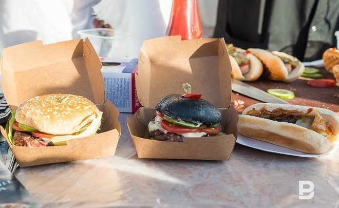 McDonald's начнет продавать бургеры с растительным мясом