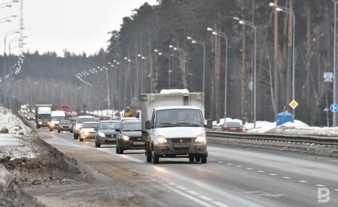 В Казани утром в понедельник наблюдаются пробки в 7 баллов