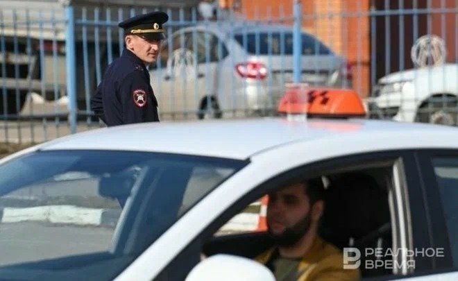 За 3 дня на казанских таксистов составили свыше 200 административных материалов
