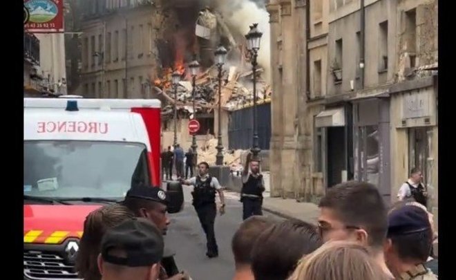 Итоги дня: госслужащие Татарстана смогут управлять компанией, WWF* признали нежелательным, взрыв в Париже